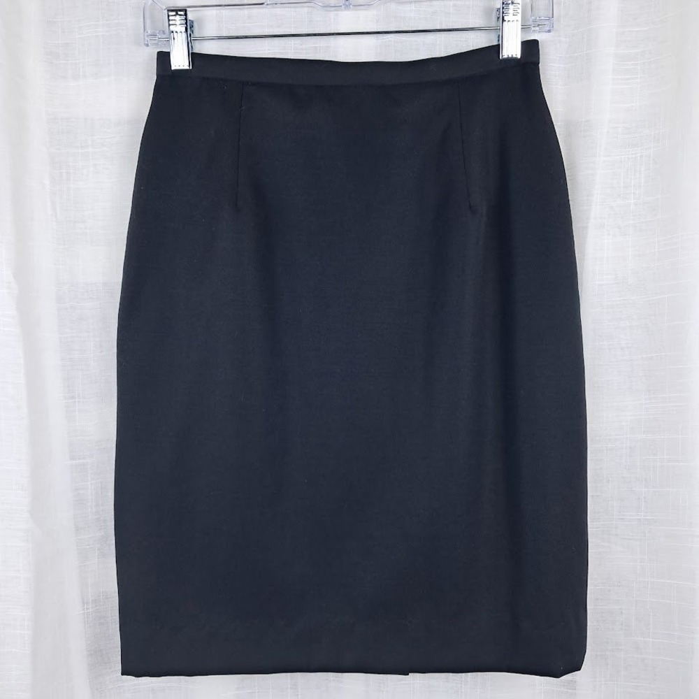 Brooks Brothers 2 Black 100% Wool Short Pencil Skirt Back‎ Vent Classic Timeless
